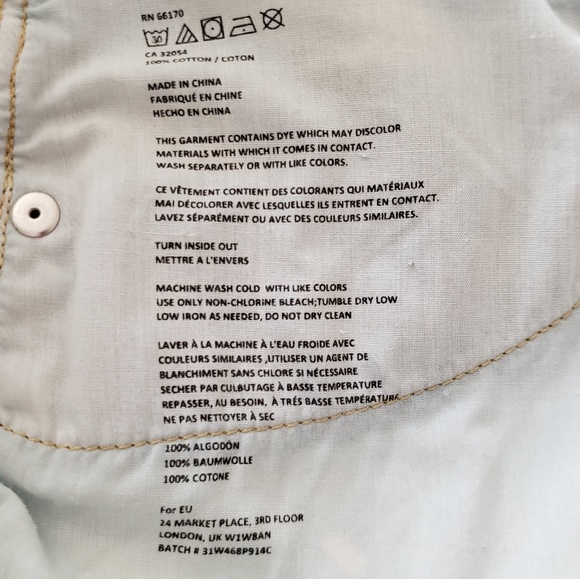 NWT BDG Dree High Rise Cheeky Shorts - Picture 8 of 8